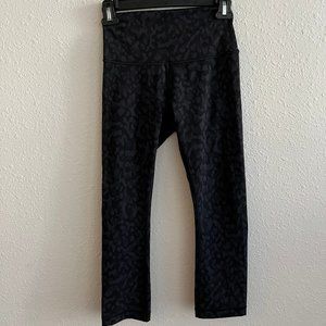 Lululemon Wunder Train High-Rise Crop 23"